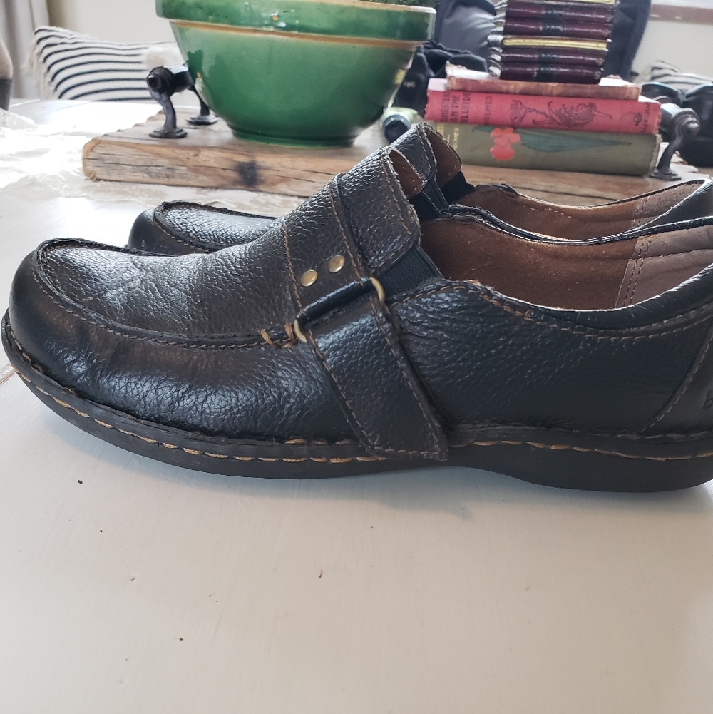 boc Women's Black Leather Loafers